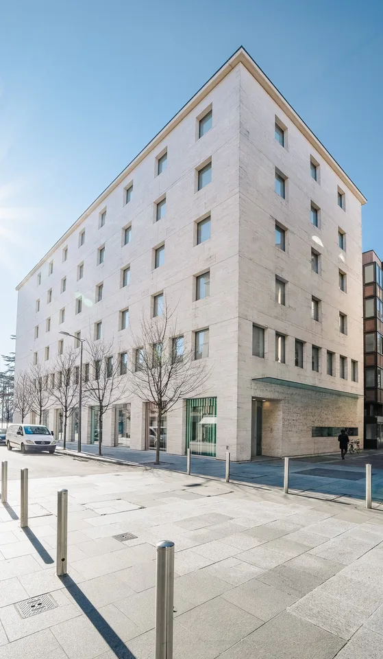 LUGANO CENTRO - Spazi commerciali al PT