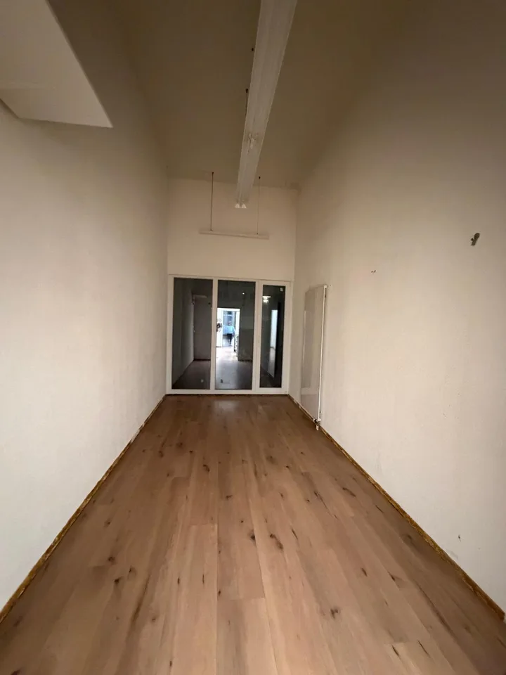 ***zentrale Gewerberäumlichkeiten mit vielfältiger Nutzungsmöglichkeit*** – Foto 6 von 9