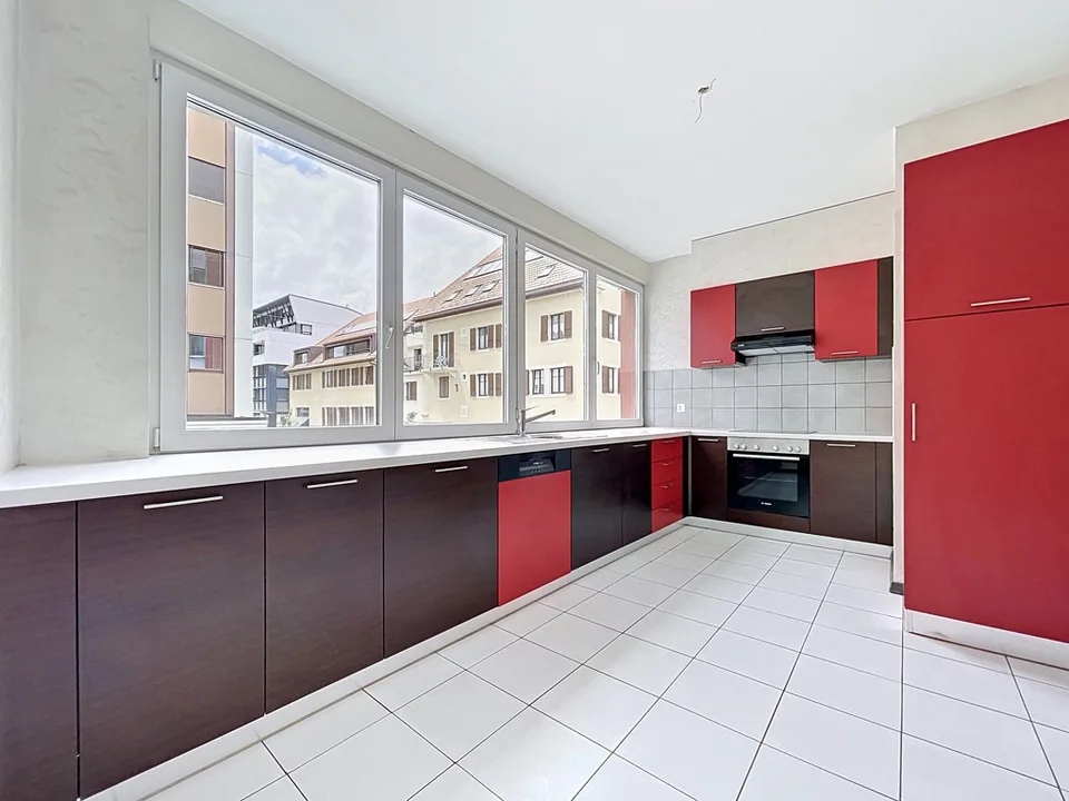 Vier-Zimmer-Wohnung