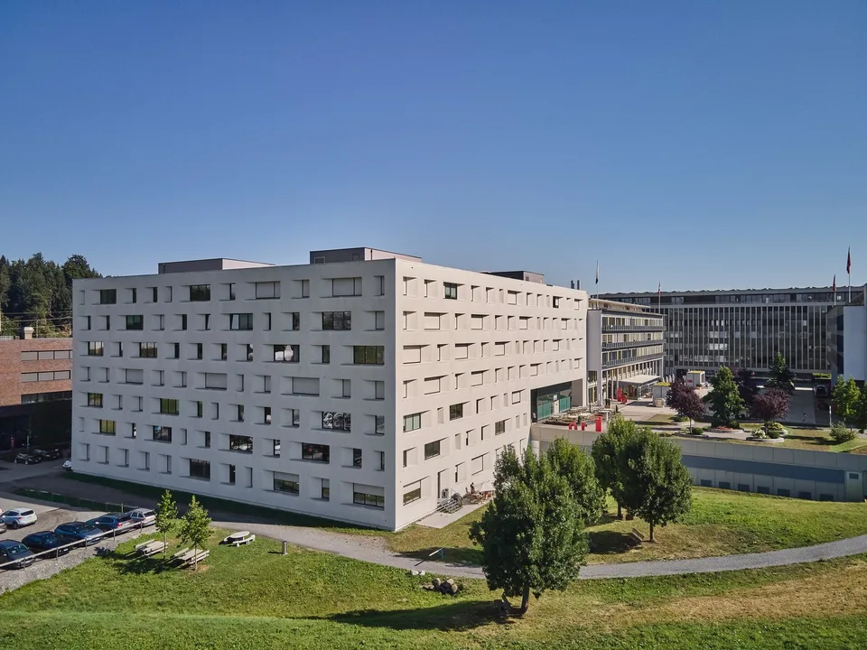 Espaces de bureau attractifs dans le D4 Business Village Lucerne