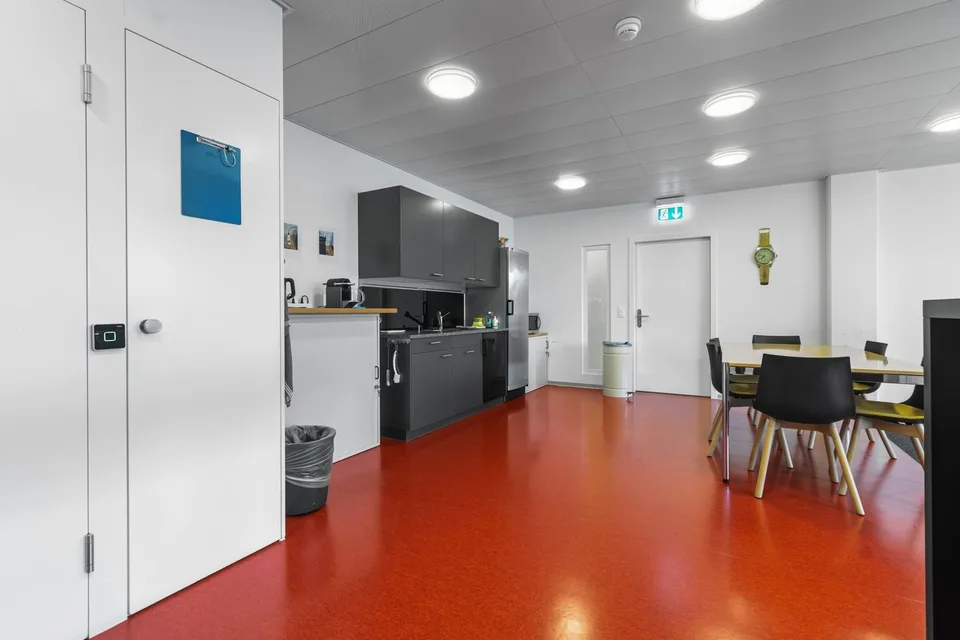 À partir de 340 m² d'espaces de bureau et commerciaux polyvalents - adaptés à différentes utilisations !