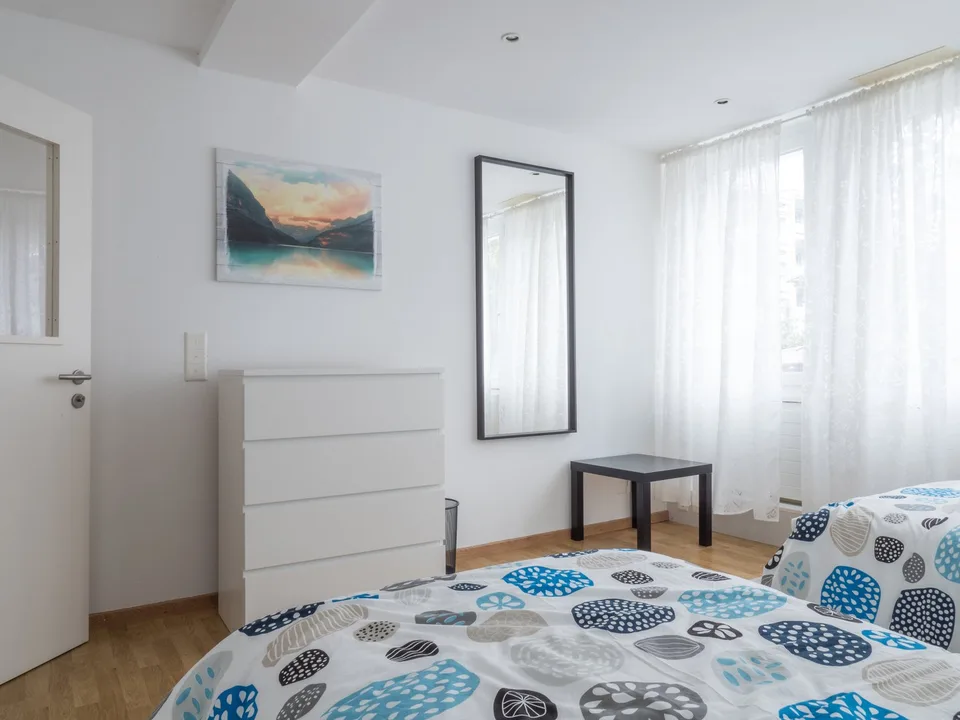 Möblierte 3.5-Zimmer-Wohnung im Erdgeschoss in Hünenberg – Foto 12 von 14