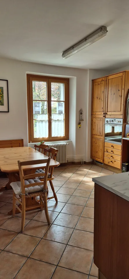 Appartement accueillant à Breno avec balcon et vue panoramique