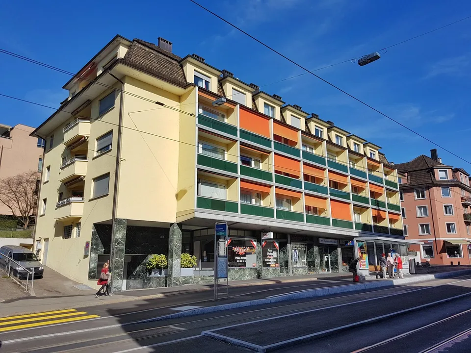 Furnished studio Apartment near Hirslanden, Balgrist / Möbliertes Studio-Apartment