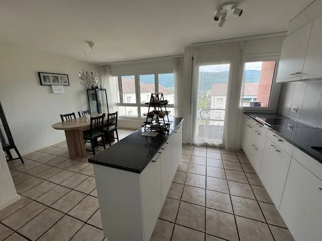 Grosse 4.5-Zimmerwohnung in familienfreundlichem Quartier