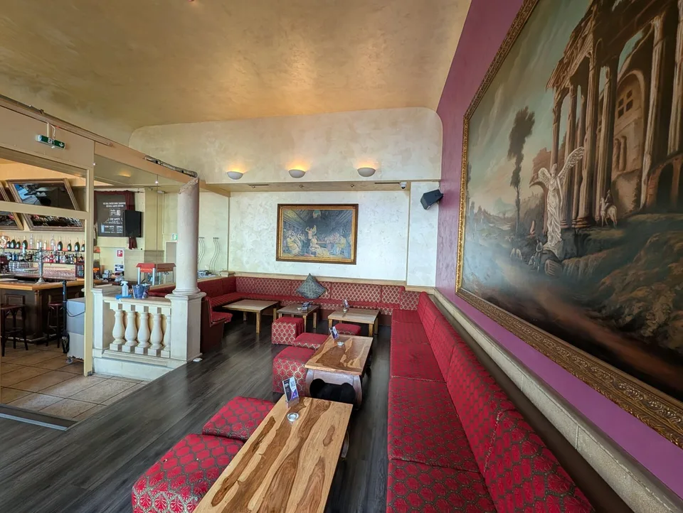 Etablierte Lounge-Bar Basilica in Zürich-West – Foto 6 von 10