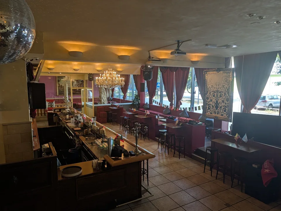 Etablierte Lounge-Bar Basilica in Zürich-West