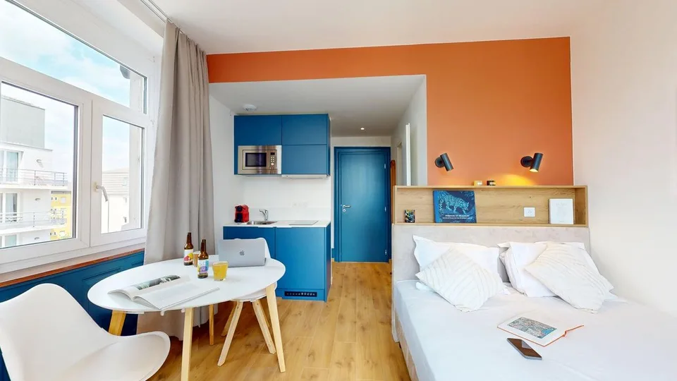 Cozy 1-Room Apartment in Saint-Louis - Freshly Renovated 2025