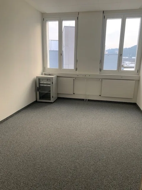 Schöne helle Büros 252 m2 in Urdorf – Foto 7 von 10
