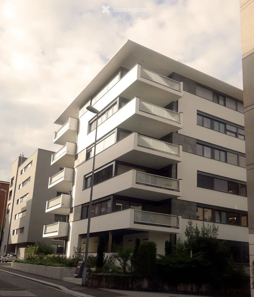 3.5 locali moderno con terrazza e aria condizionata