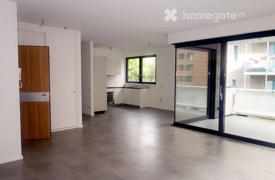 3.5 locali moderno con terrazza e aria condizionata