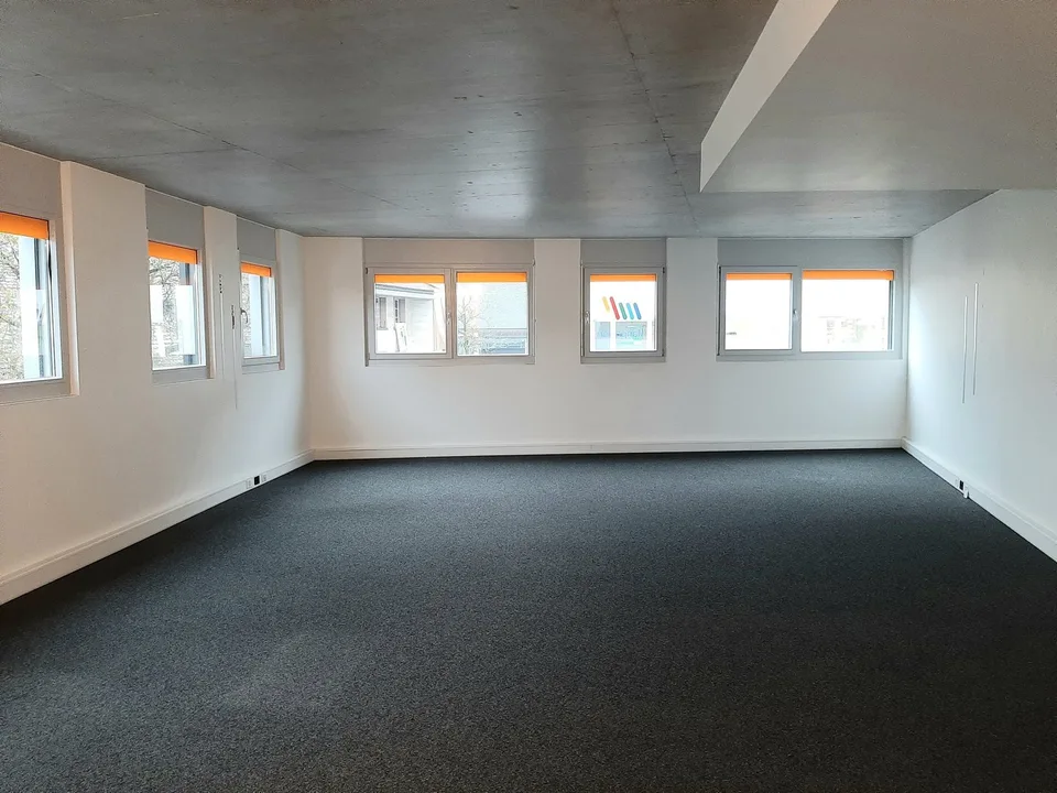 Büroraum an bester Lage!