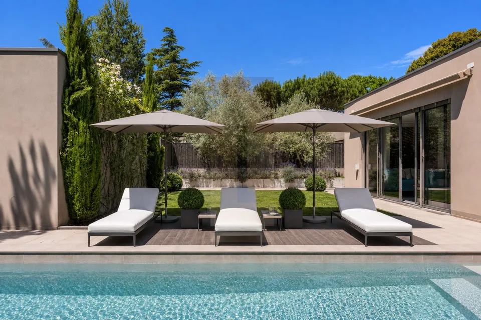Exclusivité: Magnifique villa contemporaine, clé en mains