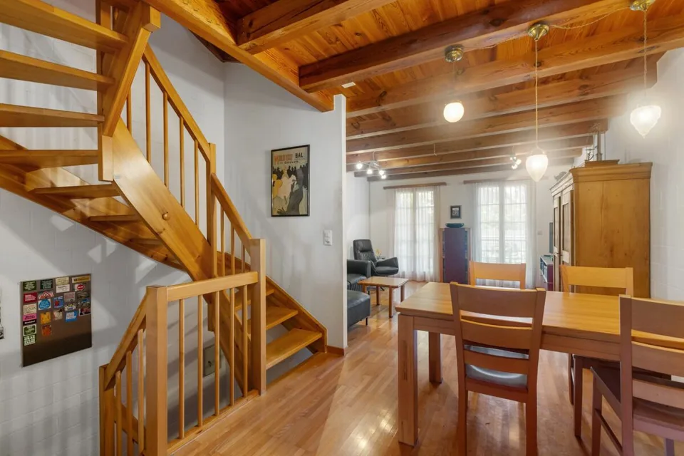 Maison de rangée de 5,5 pièces entre la nature et la proximité de la ville
