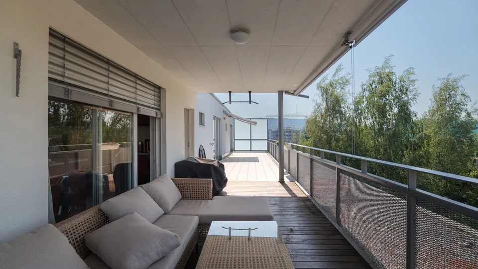 Appartement moderne 4.5 pièces à Dietikon avec salle de loisirs