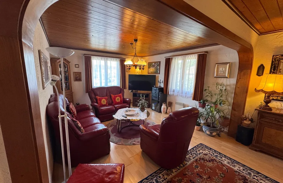 Casa unifamiliare con 8 locali e 5 garage (vendita a rate con pagamento rateale di 5 anni) – foto 12 di 13