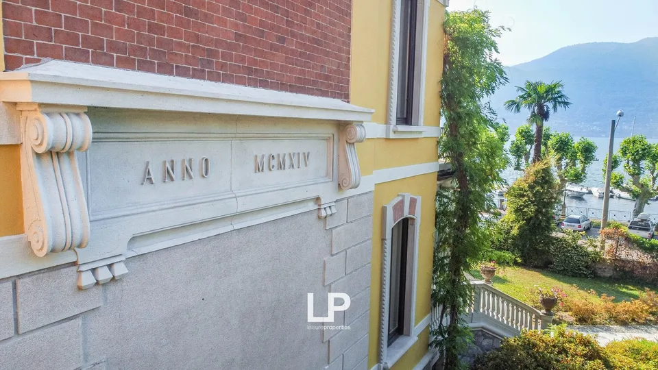 CHARMANTE JUGENDSTIL-VILLA AM LAGO MAGGIORE – Foto 7 von 30