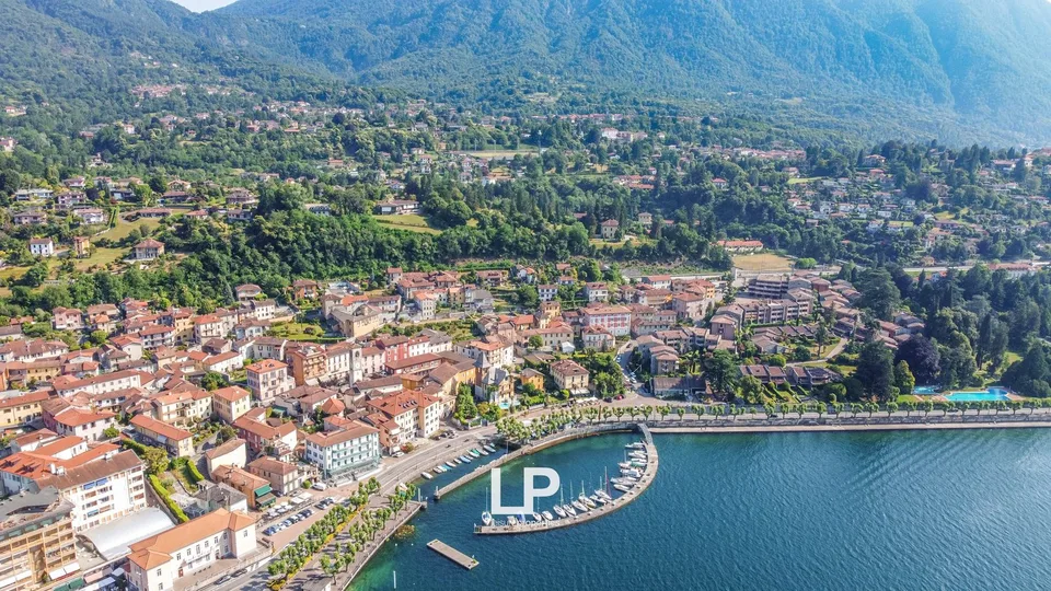 CHARMANTE JUGENDSTIL-VILLA AM LAGO MAGGIORE – Foto 6 von 30