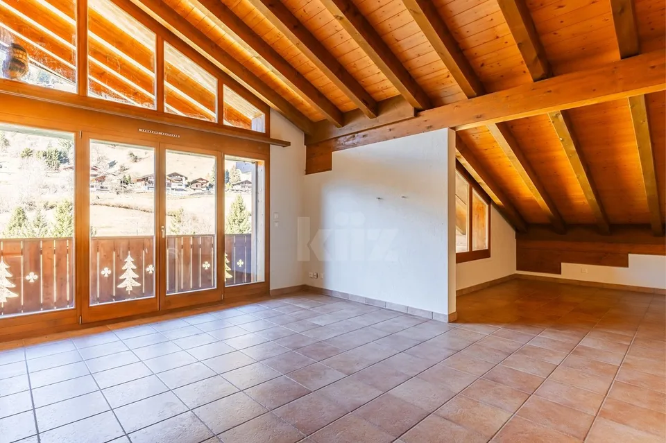 Schönes Apartment mit Balkon und freier Sicht