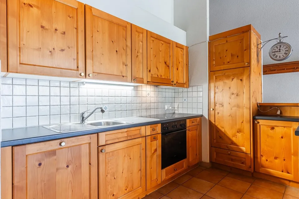 Schönes Apartment mit Balkon und freier Sicht