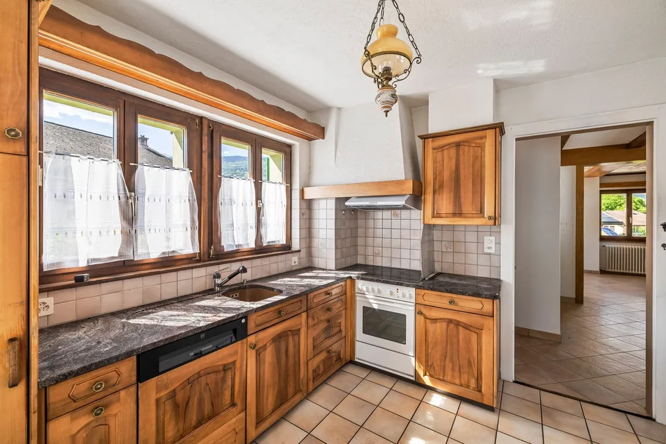 Maison avec grand potentiel à Chalais