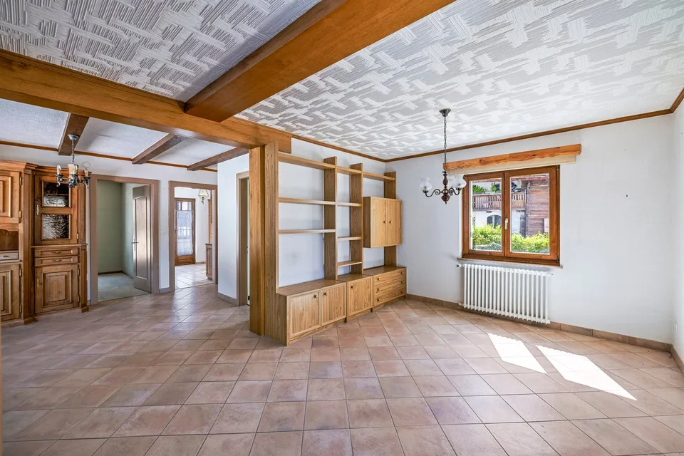 Maison avec grand potentiel à Chalais