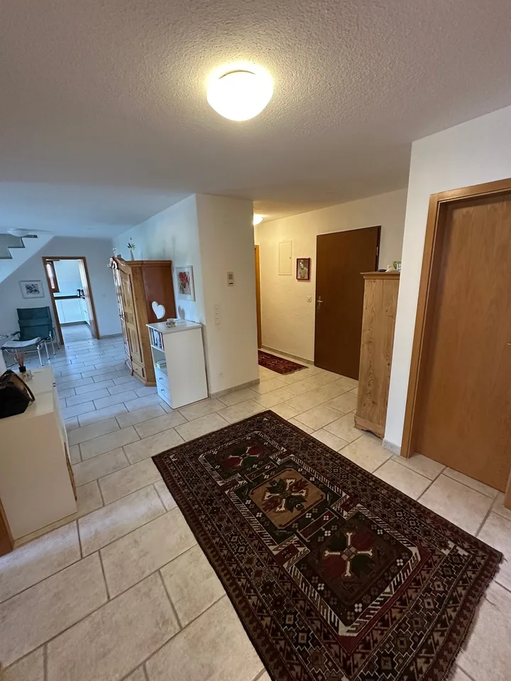 Ampio appartamento di 6,5 locali con grande galleria (80m2 = 2 locali) e vista panoramica a Zurzach – foto 6 di 17