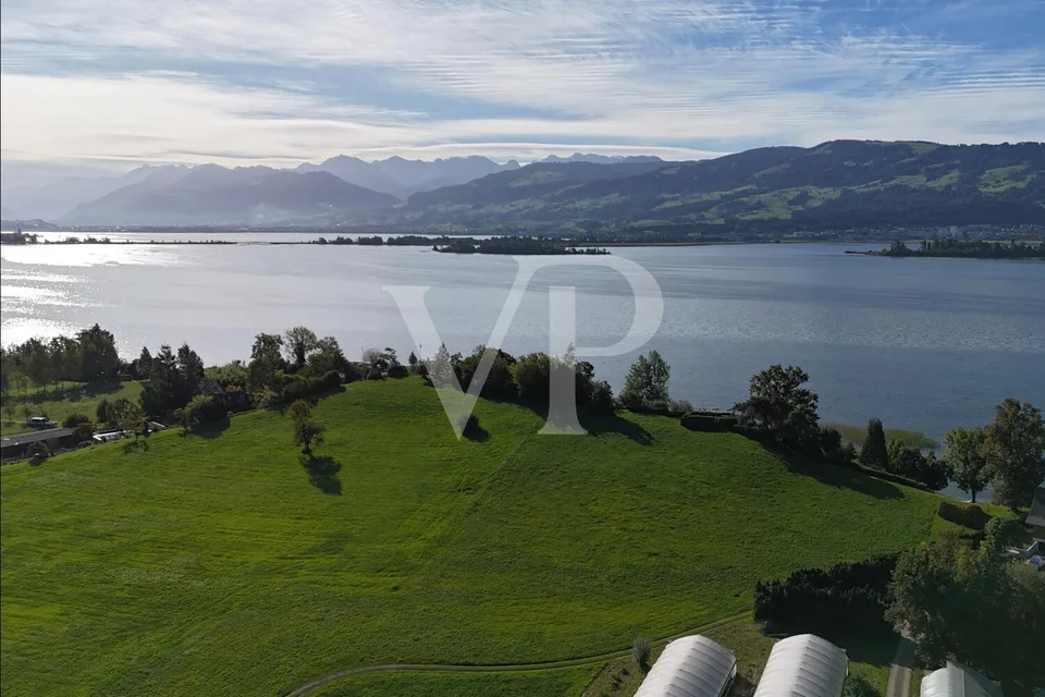 Rara riserva di terreno sul lago di Zurigo: ampia combinazione di lotti con varie zone
