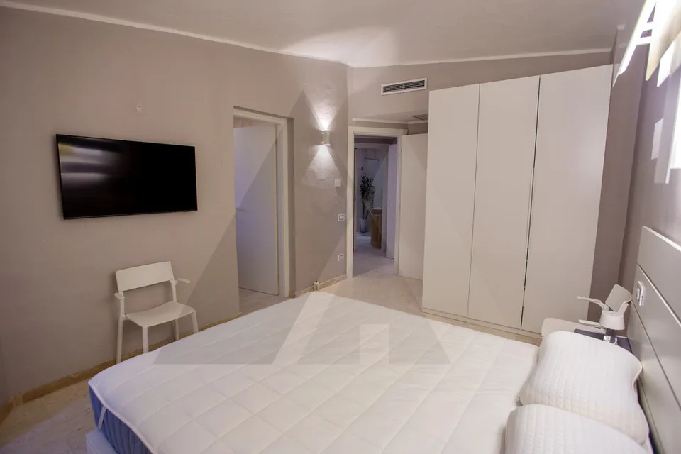 CASA A SCHIERA CON VISTA MARINA DI PORTO CERVO – photo 11 sur 13
