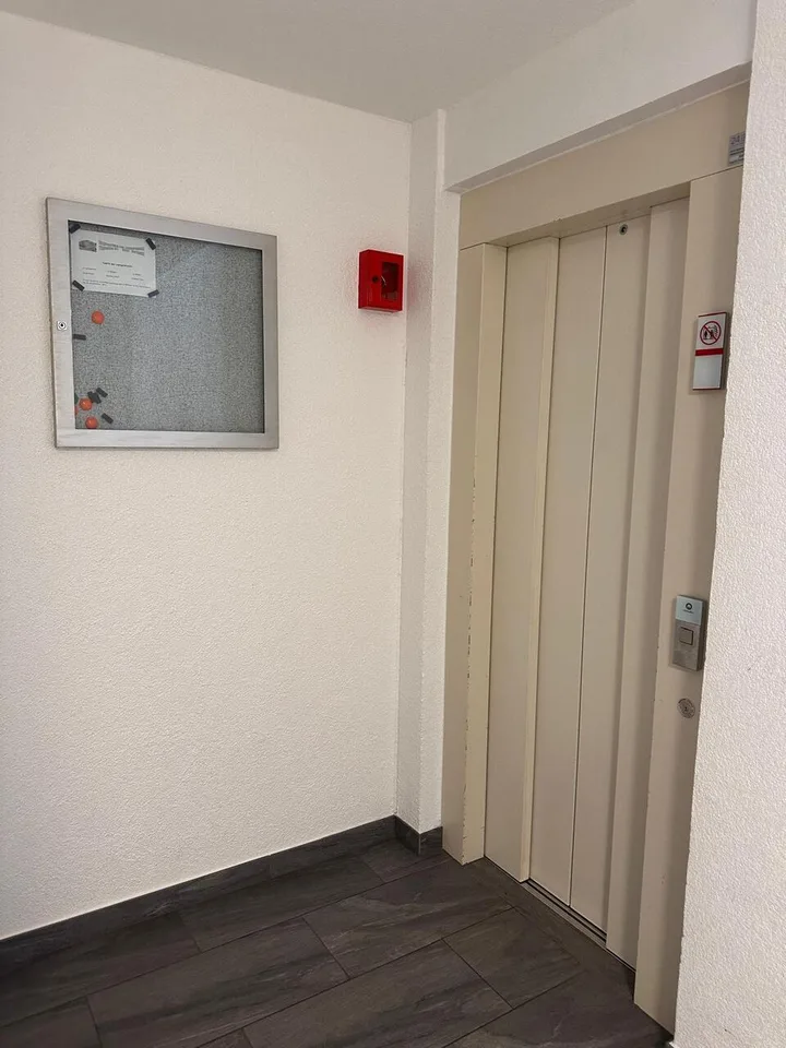 Cornaux, zu verkaufen, 3.5-Zimmer-Wohnung, 86.5 m2 mit Balkon