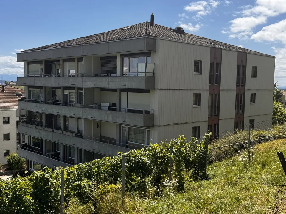 Cornaux, zu verkaufen, 3.5-Zimmer-Wohnung, 86.5 m2 mit Balkon