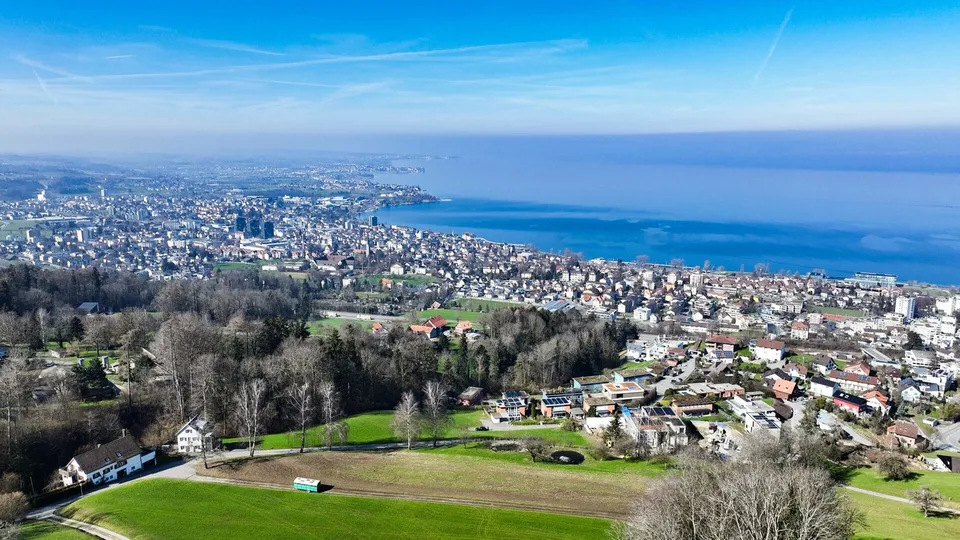 Lotti edificabili con vista lago per casa unifamiliare