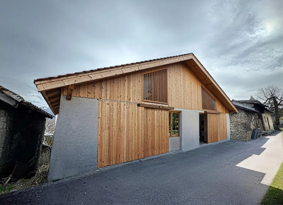 Gelegenheit: Neues Chalet und 1 Studio