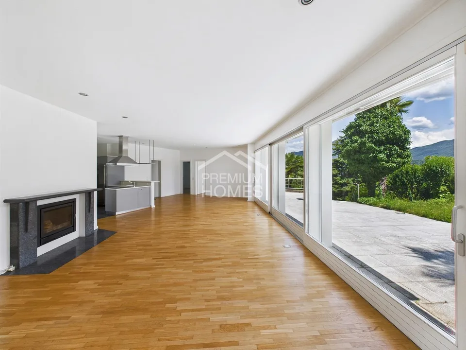Residenza di lusso con privacy e vista sul lago