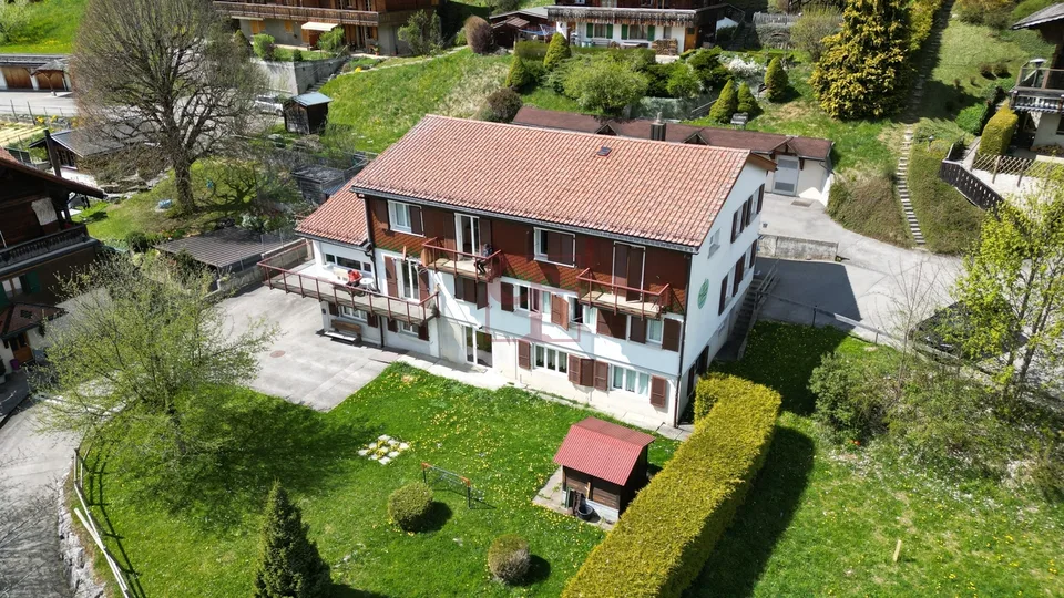 Opportunité ! Château-d'Oex - Immeuble de rendement