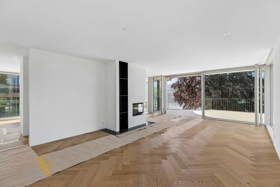 Exklusive Neubauvilla mit Pool und Seeblick – Foto 16 von 30