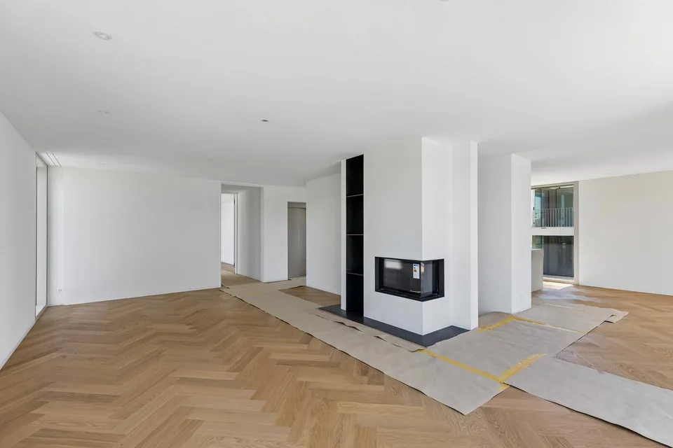 Exklusive Neubauvilla mit Pool und Seeblick – Foto 17 von 30