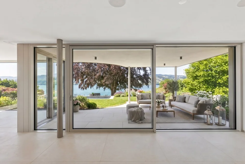Villa nuova esclusiva con piscina e vista lago