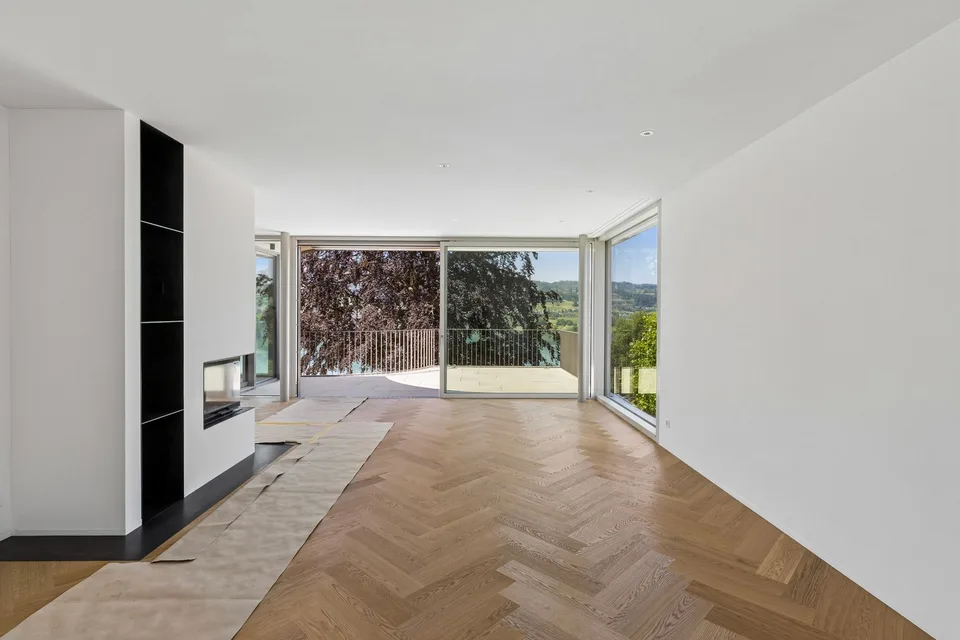 Exklusive Neubauvilla mit Pool und Seeblick – Foto 14 von 30