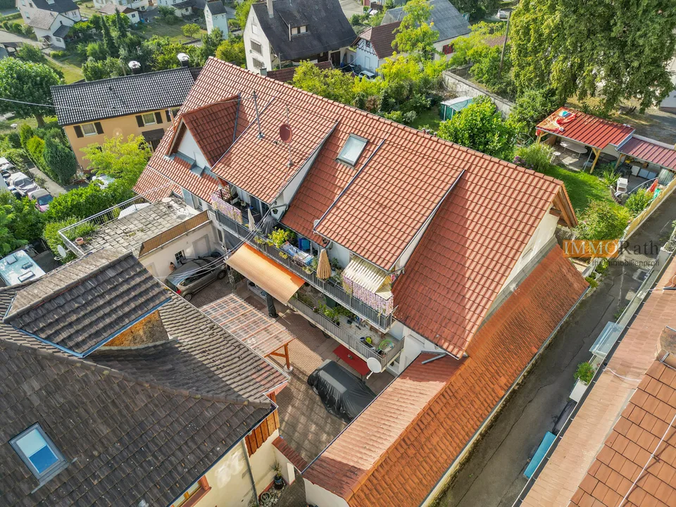IMMORath.de - Schönes Reihenendhaus mit tollem Ausblick im Dreiländere