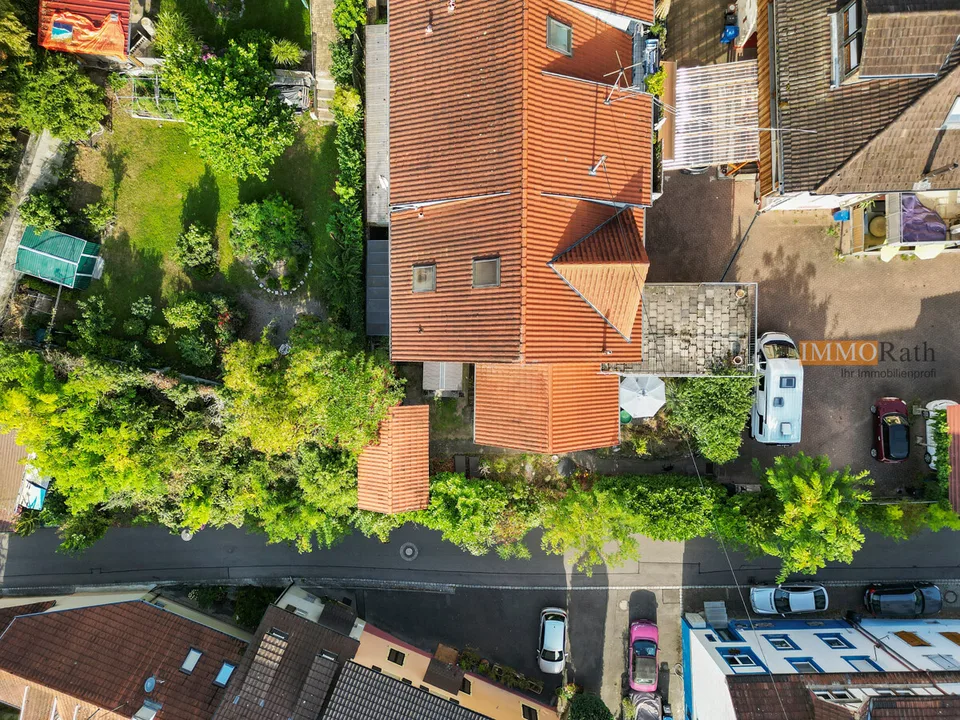IMMORath.de - Schönes Reihenendhaus mit tollem Ausblick im Dreiländere