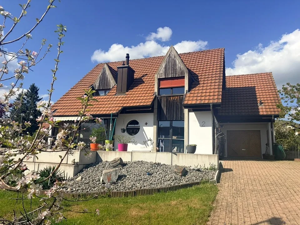 Haus, Vicques - 798000