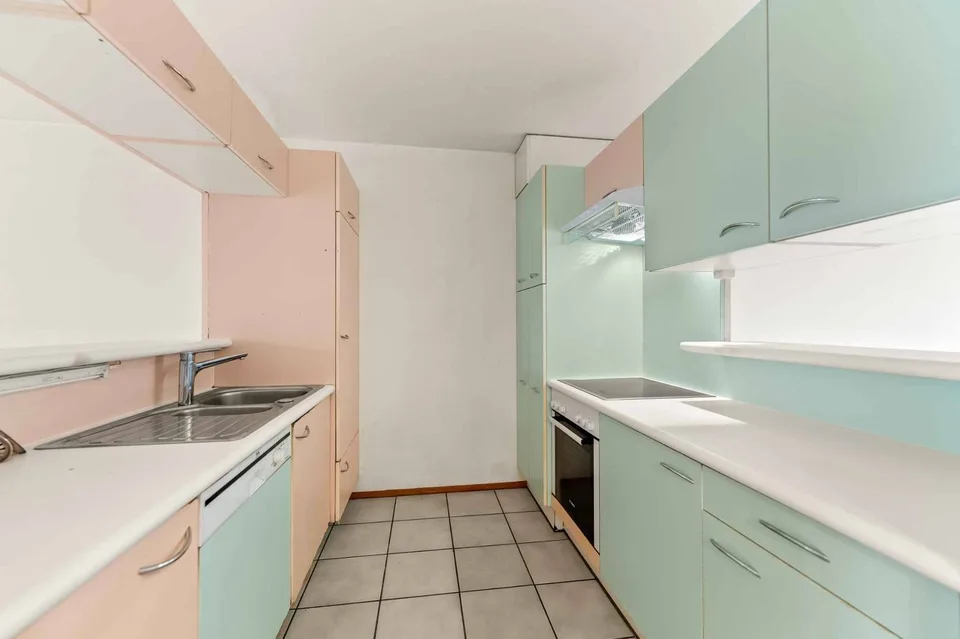 Geräumige 5.5-Zimmer-Wohnung in Triplex im Herzen von Chavornay