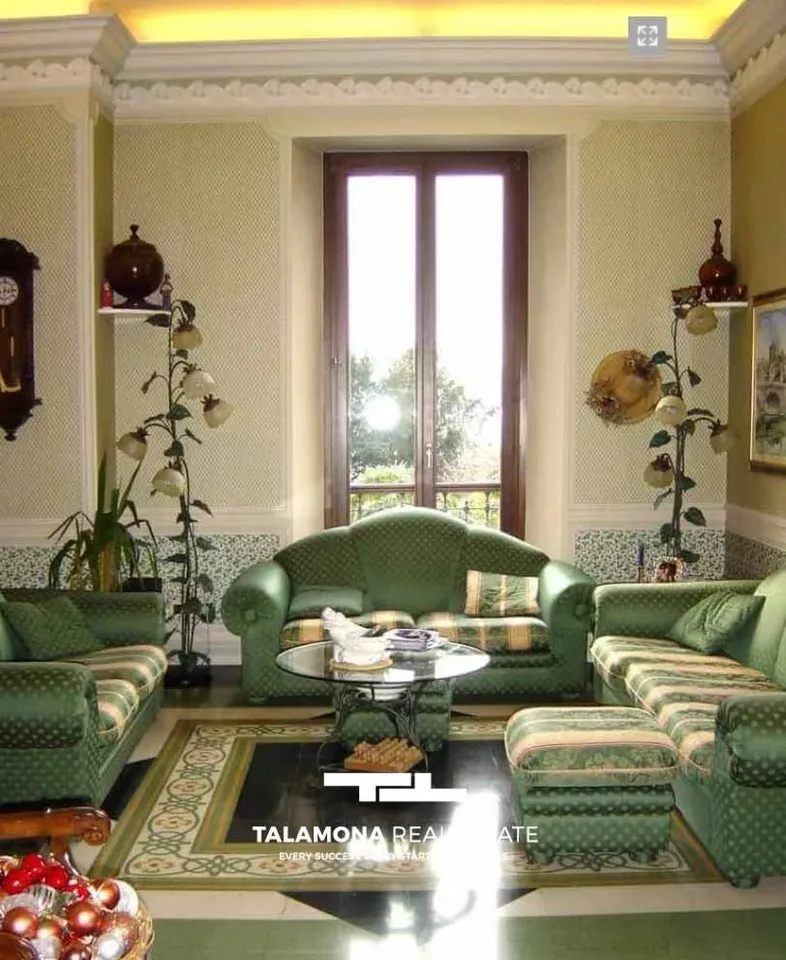 Villa storica con vista sul Lago Maggiore e piscina - Luino – foto 9 di 13