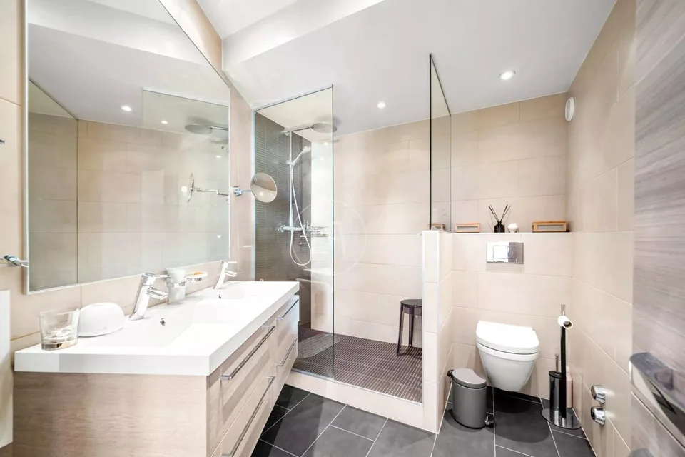 Bel attique en duplex au coeur de Champel – photo 12 sur 13