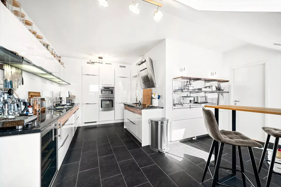 Bel attique en duplex au coeur de Champel – photo 7 sur 13