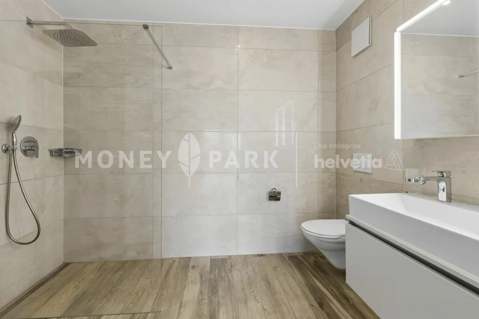 Beautiful duplex apartment – photo 10 of 15