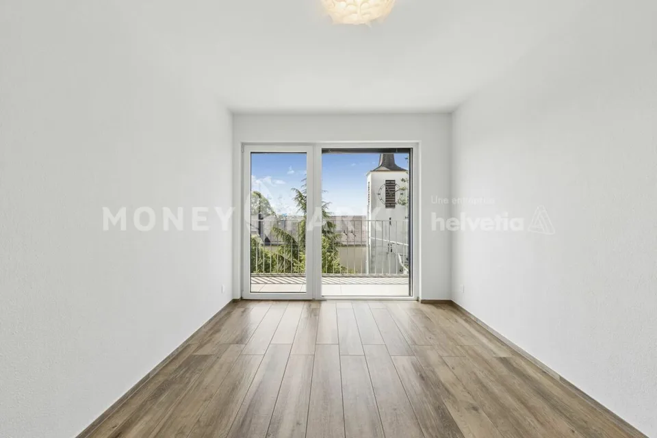 Beautiful duplex apartment – photo 7 of 15