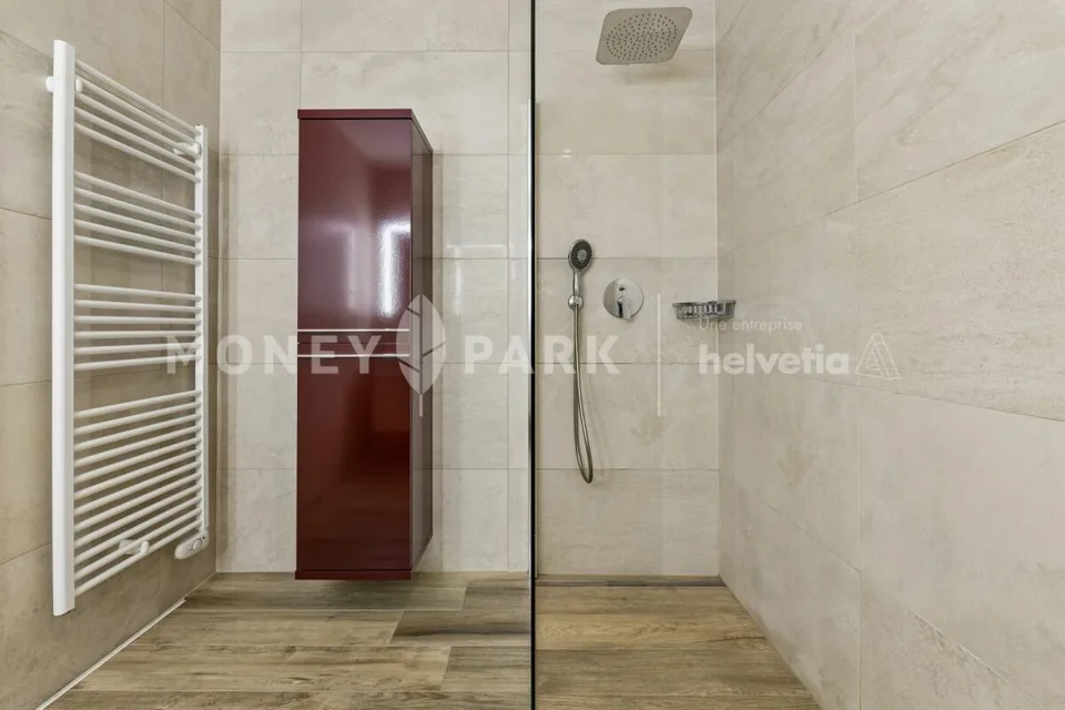 Beautiful duplex apartment – photo 11 of 15