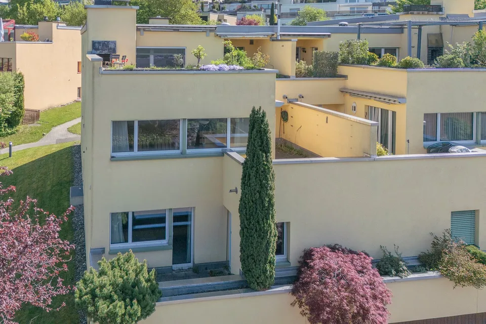 5.5-Zimmer-Wohnung zum renovieren in Oberhasli - erfüllen Sie sich Ihren Wunsch
